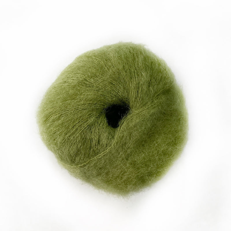 Uma (37 % Baby Suri - 37 % Super Kid Mohair - 26 % Seda morera)