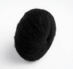Uma (37 % Baby Suri - 37 % Super Kid Mohair - 26 % Seda morera)